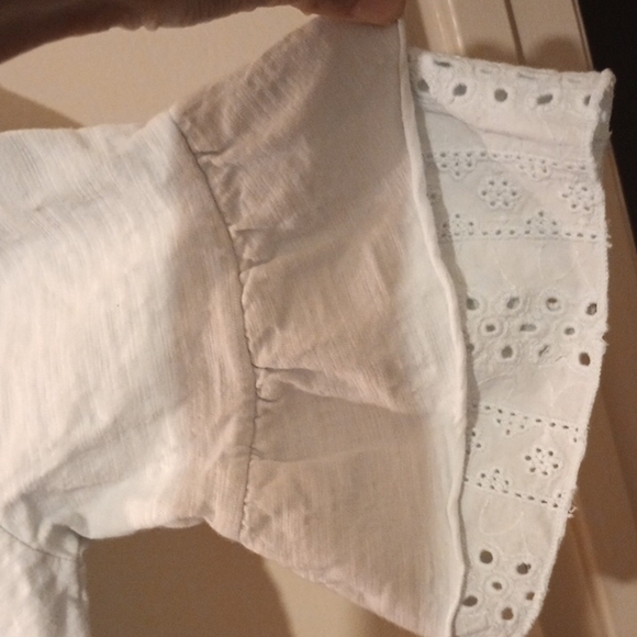 Dylan White Ruffled Short Sleeve Tunic - Picture 4 of 5